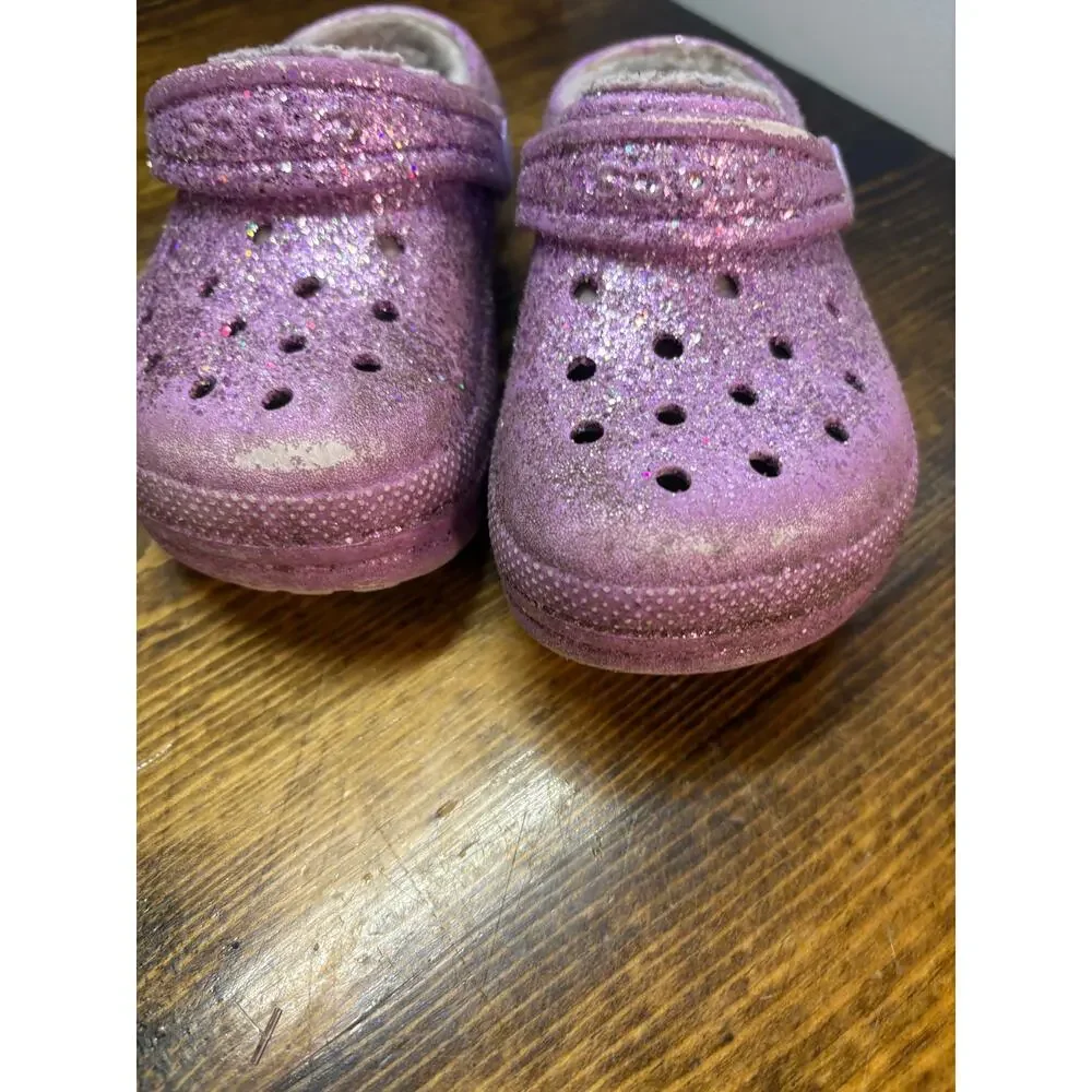 Crocs Lavender Glitter‎ Fur Lined Clogs Size C10
